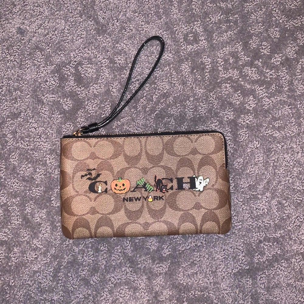 Halloween Coach Clutch - only used once